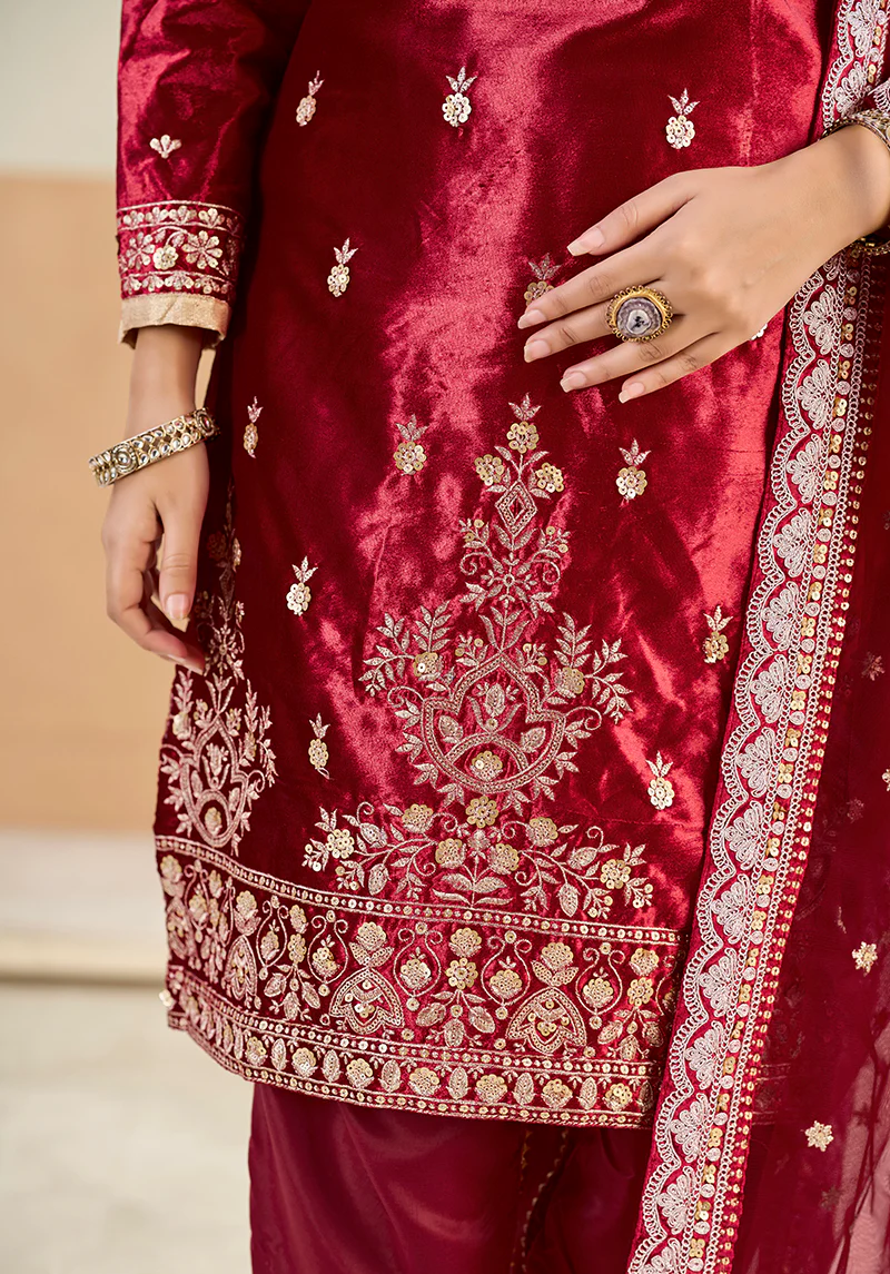 Monjolika Fashion Maroon Velvet Embroidered Salwar Kameez - Image 4
