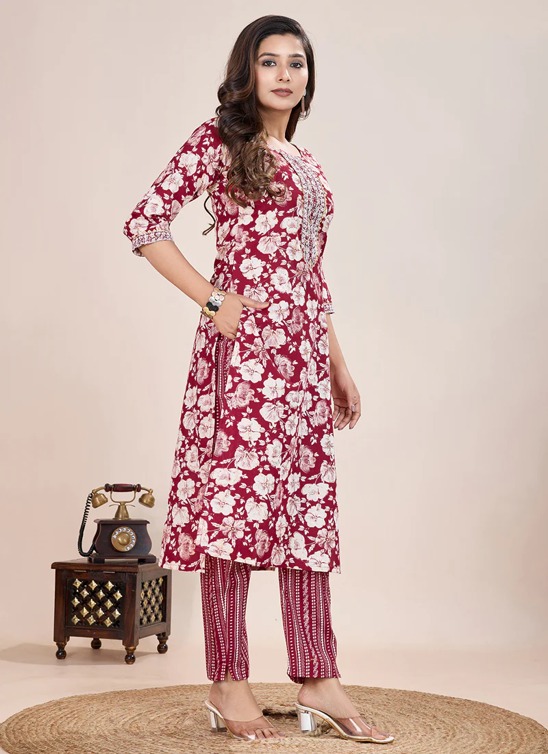 Prazu Fashion Maroon Printed Cotton Blend Kurta Pant Set - Image 3