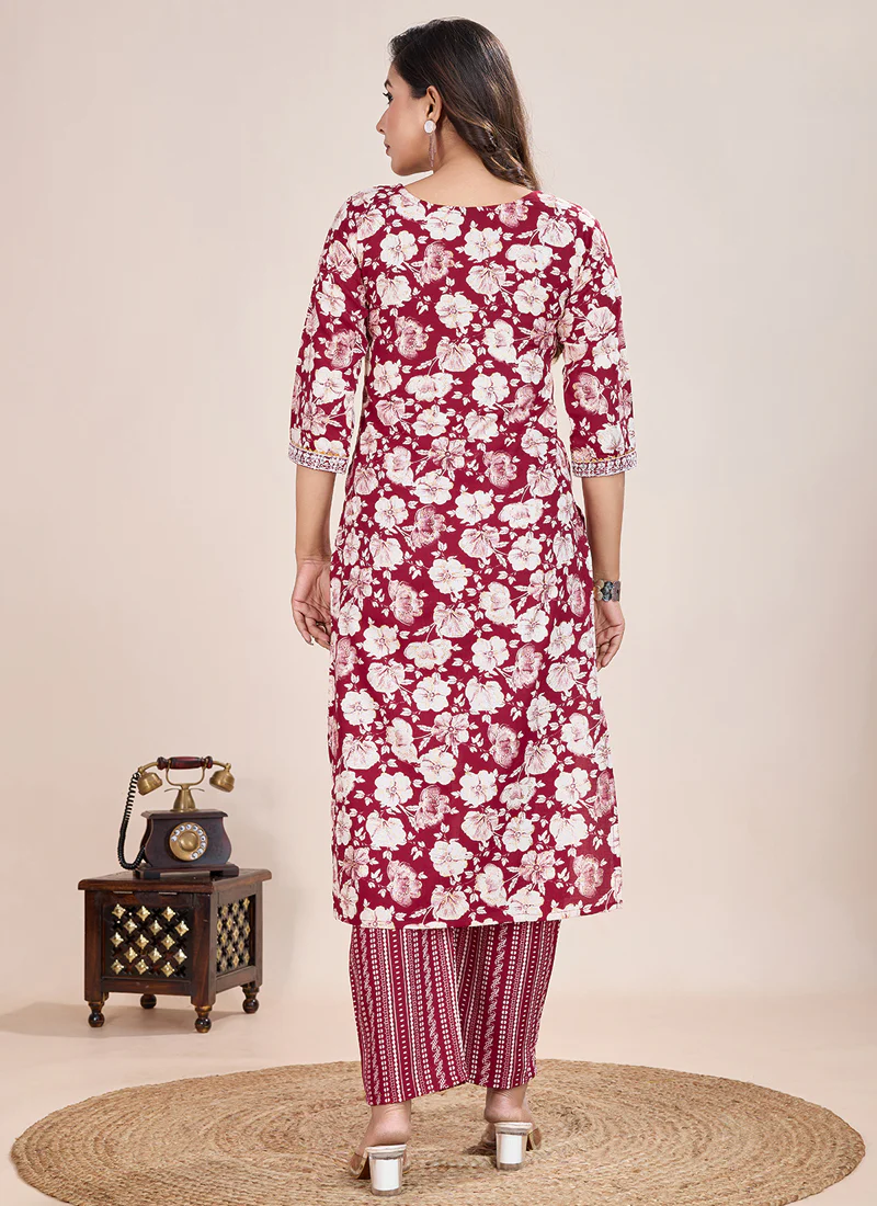 Prazu Fashion Maroon Printed Cotton Blend Kurta Pant Set - Image 4