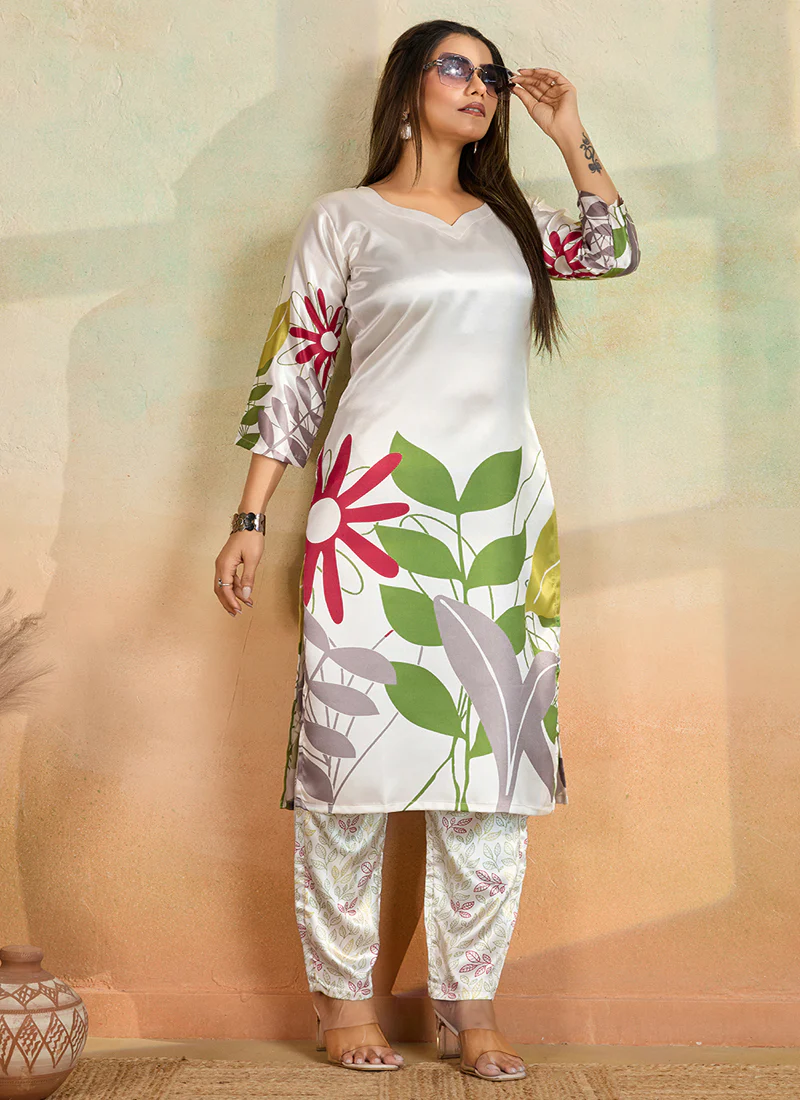 Prazu Fashion Off White Printed Cotton Reyon Kurta Pant Set - Image 3